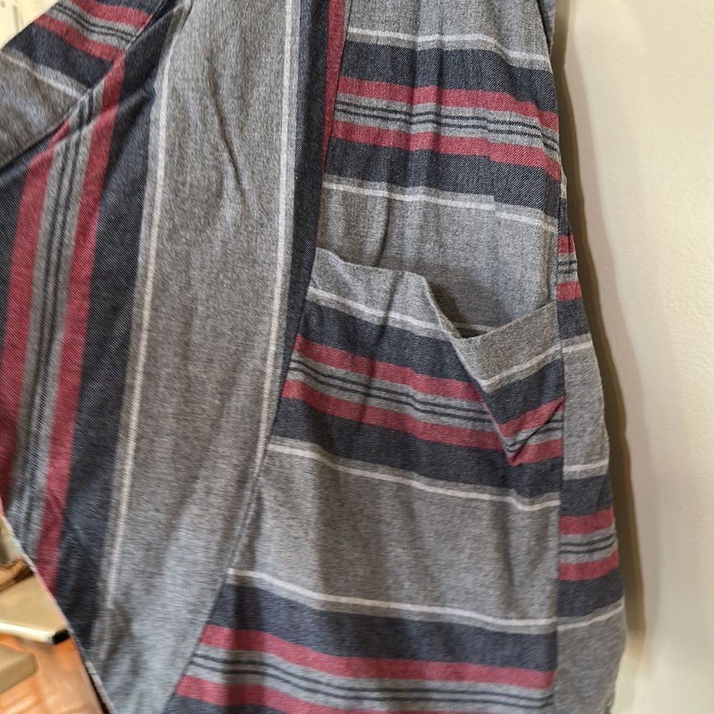 BCBGeneration cardigan - Picture 2 of 5